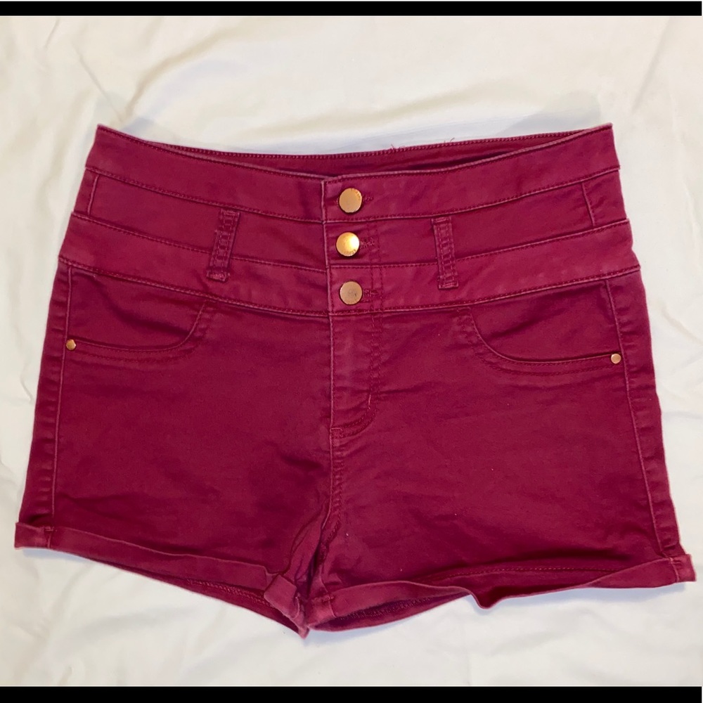 High-waited shorts